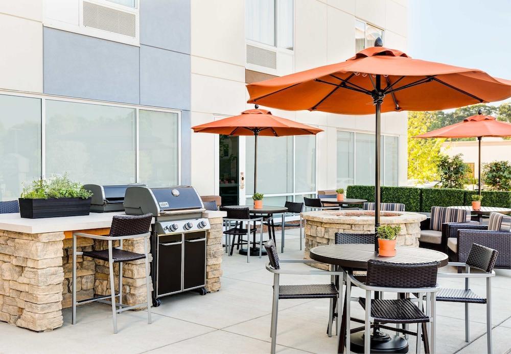 Towneplace Suites By Marriott Cleveland Solon Екстер'єр фото